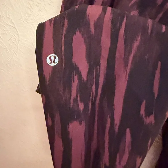 lululemon athletica Women's Joggers - Picture 7 of 8